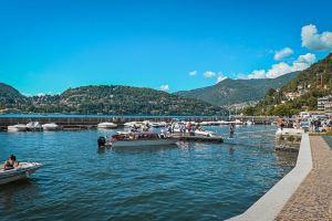 One & Only Lake View Apartment in Central Como, Комо