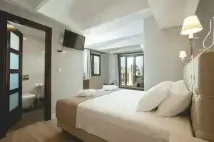 Nival Luxury Suites, Ханья