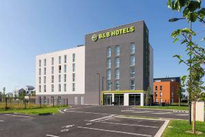 B&B Hotel Orléans Saran, Орлеан