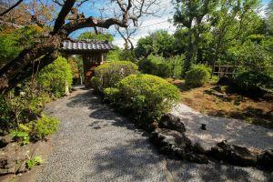 Inn Hidezai, Ито