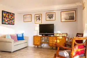 Chic Villa w Garden Patio 5 Min to Beach in Izmir, Чешме