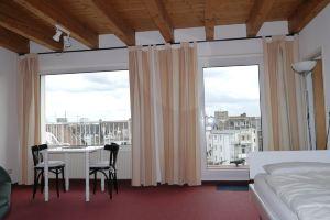 Tolstov-Hotels Big Room Apartment, Дюссельдорф