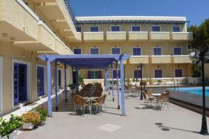 KATERINA HOTEL - AEGINA, Агия Марина