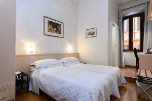Hotel «Julia», Рим