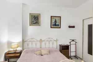 B&B Limited Edition, Бари