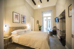 Bellini Suite, Неаполь