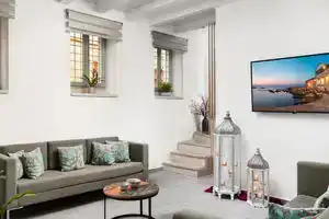 Boutique Home-Splantzia- Roof Garden-2Min Chania Harbor, Ханья