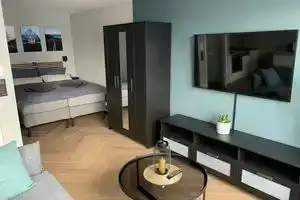 Modern and stylishly furnished city apartment, Бремерхафен
