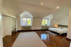Spacious, light-flooded loft apartment with 2 terraces and views of the countryside, Крефельд
