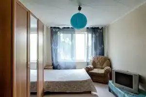 U Metro Kolomenskaya Apartments, Москва