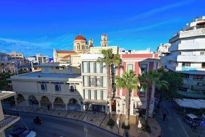 Royal Blue Central House "by Checkin", Ираклион