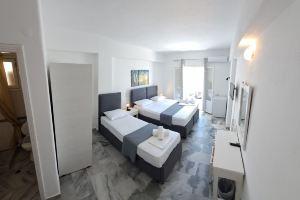 Oceanis Resort, Парикия