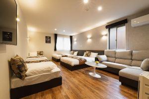 Grand Base Nagasaki, Нагасаки