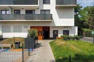 Wroclaw Studio with Parking by Renters, Вроцлав