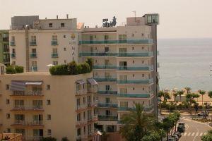 Apartment with terrace and views of the sea, town and mountains, Калелья