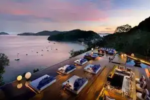 V Villas Phuket Mgallery, Панва