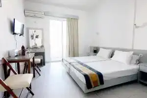 Lefteris Insta-Worthy Studio with Balcony, Лалисос