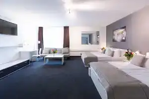 Hotel Aviva, Лейпциг