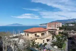 Al Centro Suites, Сорренто