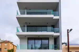 Solara - Stylish Balcony Apartments in Larnaca, Ларнака