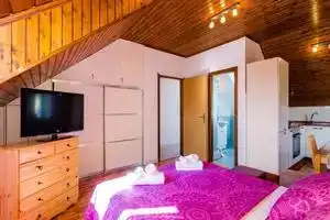 Apartment Tonka's Terrace - Studio Apartment with Terrace and Sea View, Судурад