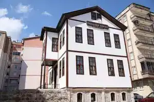 PAŞABAHÇE KONAĞI, Унье