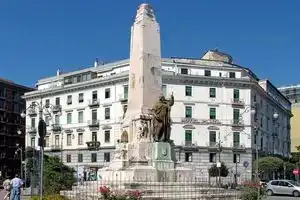 Hotel «Plaza», Салерно