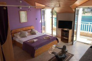 Dubrovnik Apartments Beach Front One Bedroom, Дубровник