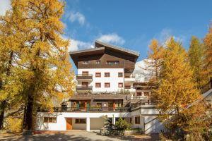 Apartment in Aosta Valley near Ski Lift, Брёй-Червиния