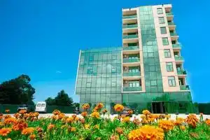 GT Batumi Hotel, Батуми