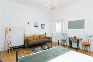 Sololaki 18, Тбилиси