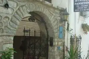 Istanbul pansıyon, Гюмбет