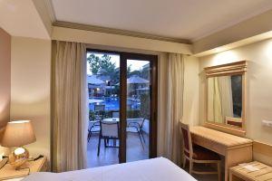 Okeanis Golden Resort, Ханья