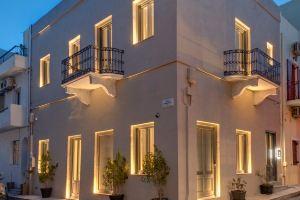 Times Elegant Rooms, Эрмуполис