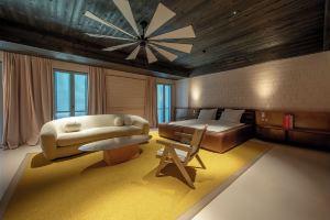 Rooms Hotel Batumi, Батуми