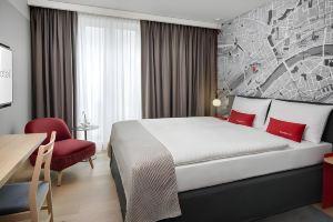 IntercityHotel Kiel, Киль