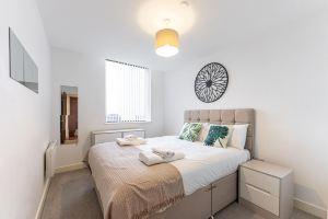 Seven Living Broadway Residences - One Bedroom Apartment - Free Parking on Site, Бирмингем