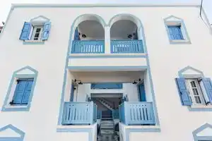Fanouris Condo - Adults Only, Камари