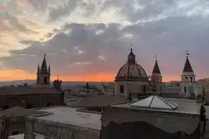 Families, groups of friends, looking for a comfortable apartment in the Acese Baroque, Ачиреале