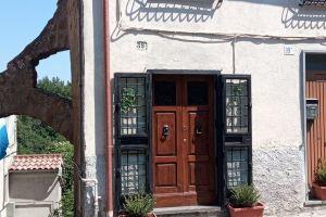 Alloggio Turistico di Patrizia ,a Pochi Passi dal Borgo di Civita, Баньореджо