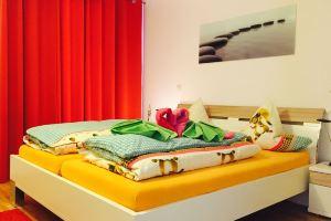 Apartment with Rhine view, 125 sqm, 4 rooms, designer furnishings, Констанц