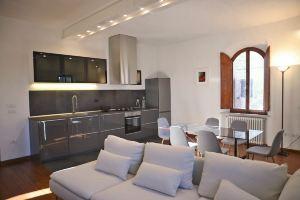 S.M.VICOLO DELL'ORO luxury apartment in the heart of San Gimignano, Сан-Джиминьяно