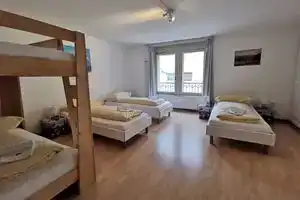 Down Town Apartments Harderstrasse 44, Интерлакен