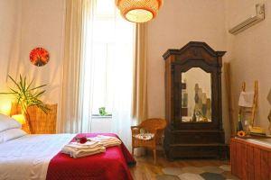 Sunrise B&B, Неаполь