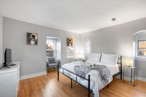 Charming Studio with Prime Location - Inviting and Spacious Retreat, Филадельфия