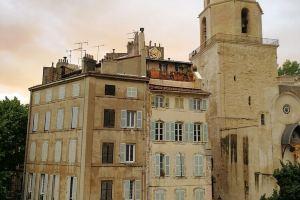 Charming T2 in the heart of Marseille, between the Panier and the Old Port, Марсель