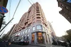 Rooftop City View Apartments, Ереван