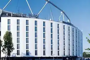 Lindner Hotel BayArena, Леверкузен