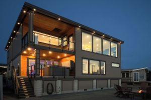 Oceanfront Luxury, EPIC Game Room, Hot Tub, 4 Kings Beds, Fire Pit, Amazing View, Рокуэй-Бич