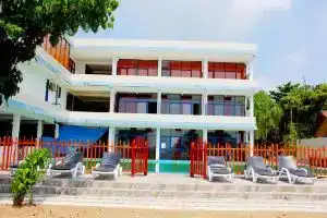 Paradise Beach Resort & Diving school, Mirissa South